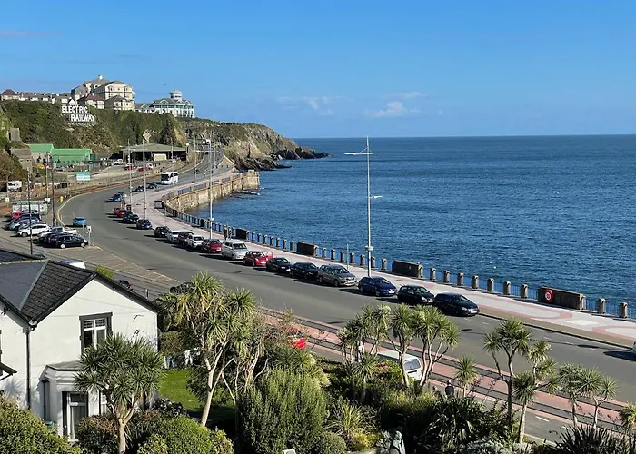 Promenade House Aparthotel Douglas