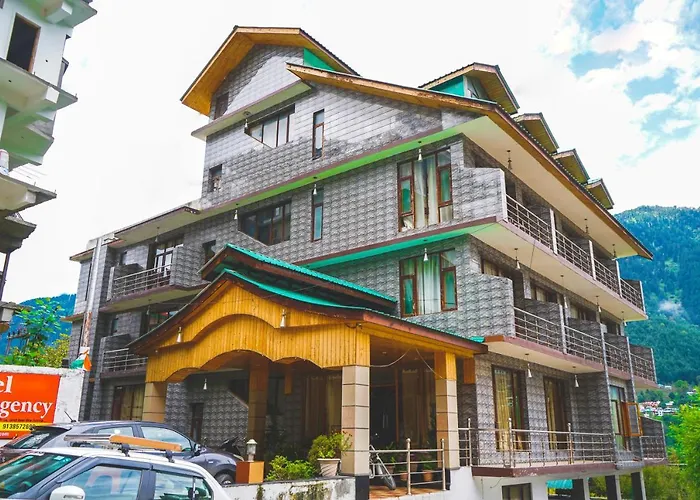 Hotel Aakash Regency Manali 
