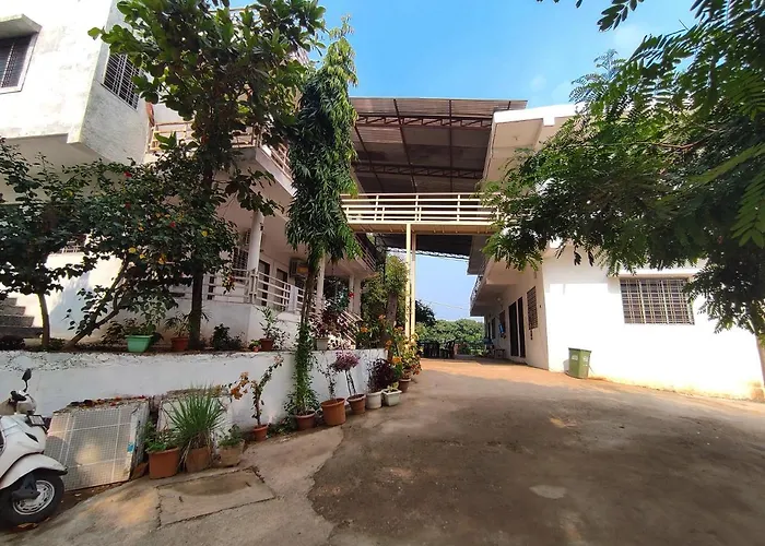 V J Farmstay Garudeshwar