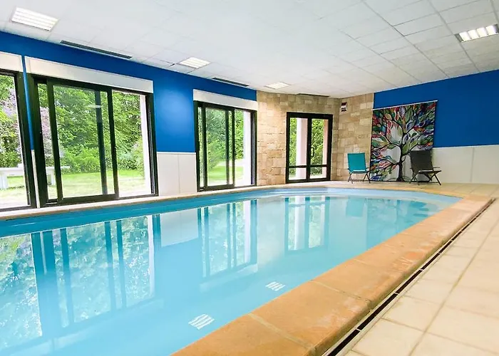 Logis Hotel - Restaurant Le Tulipier Vienne-le-Château