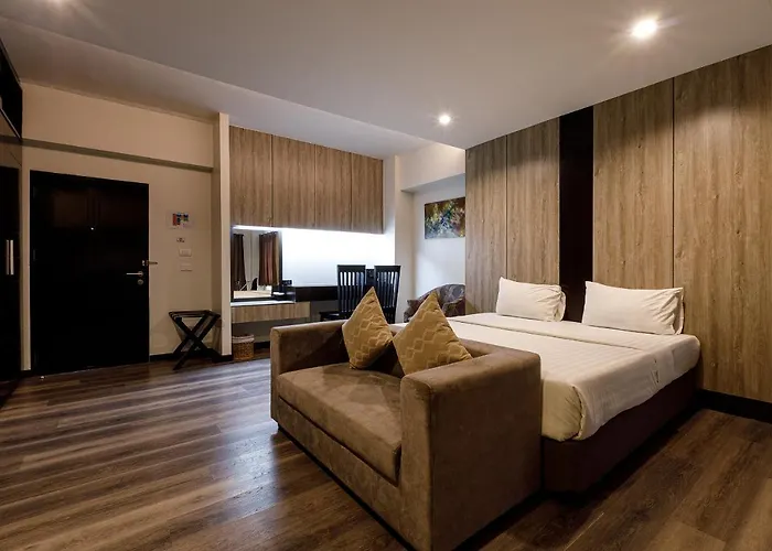 Grand Marina Residence Hotel Ban Laem Chabang