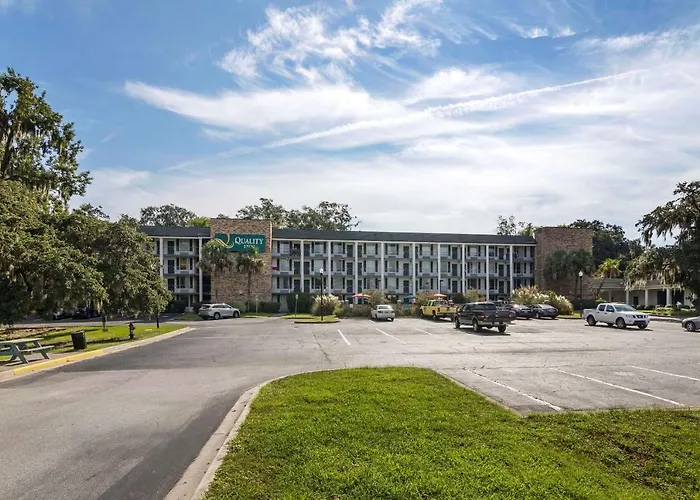 Quality Inn At Town Center Beaufort