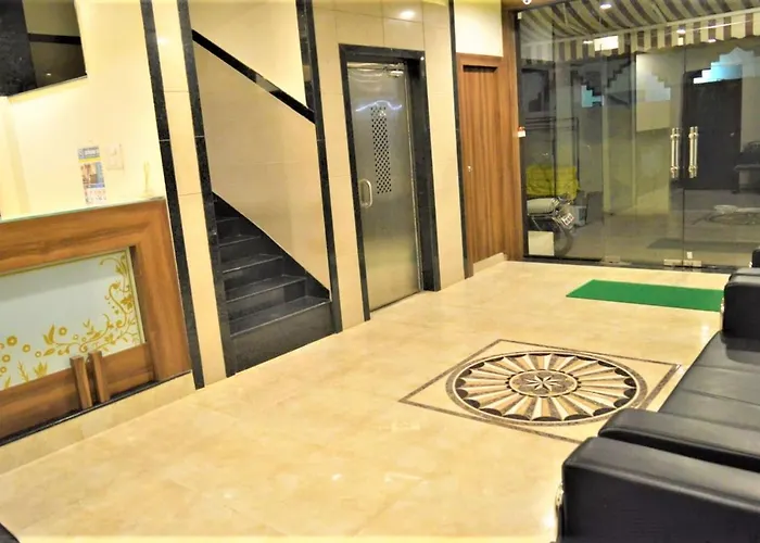 Hotel Visau,Shirdi