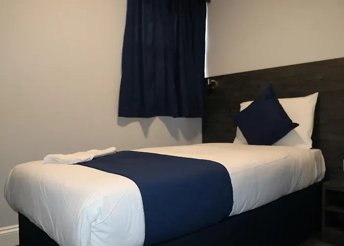 Blue Sapphire Hotel Ilford