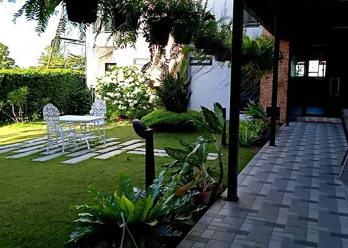 Loft 202 Hotel กรุงเทพมหานคร