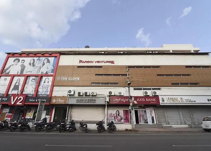 Hotel Clove Bijapur 