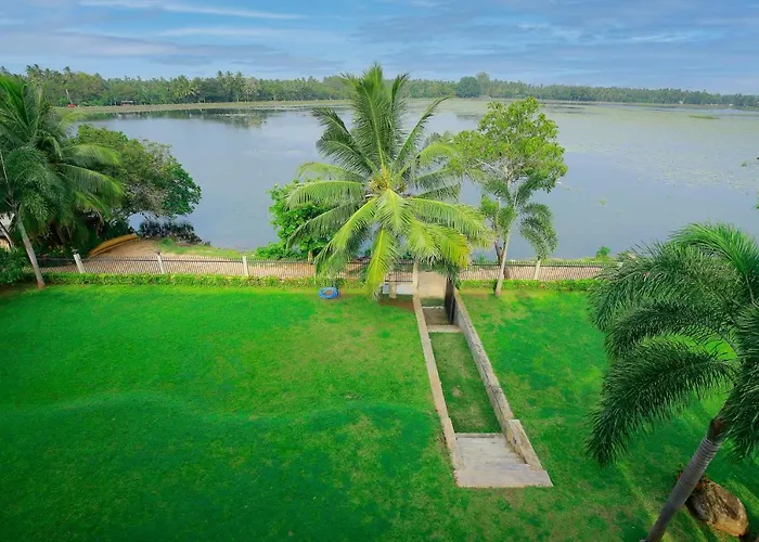 Diya Dahara Lake Resort Tissamaharama