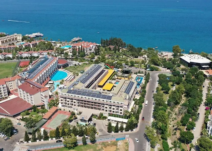 Crystal De Luxe Comfort Collection Kemer