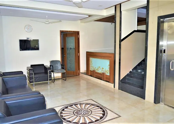 Hotel Visau,Shirdi
