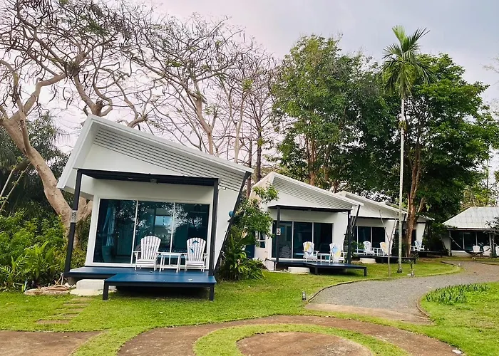 Hotel Baan Koh Mak