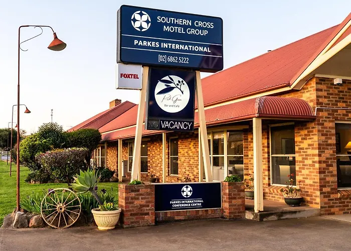 Parkes International Motel