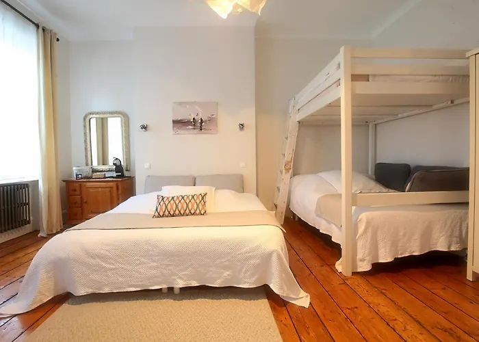 -- La Main A La Pate -- Bed & Breakfast Boulogne-sur-Mer