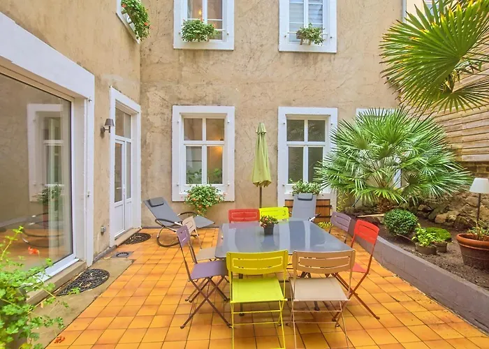 -- La Main A La Pate -- Bed & Breakfast Boulogne-sur-Mer