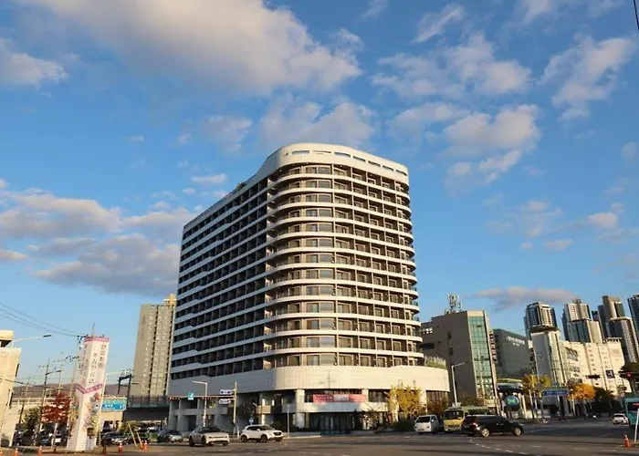 Chuncheon Eston Hotel
