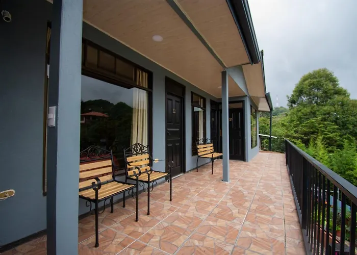Cabinas Eddy B&B Monteverde