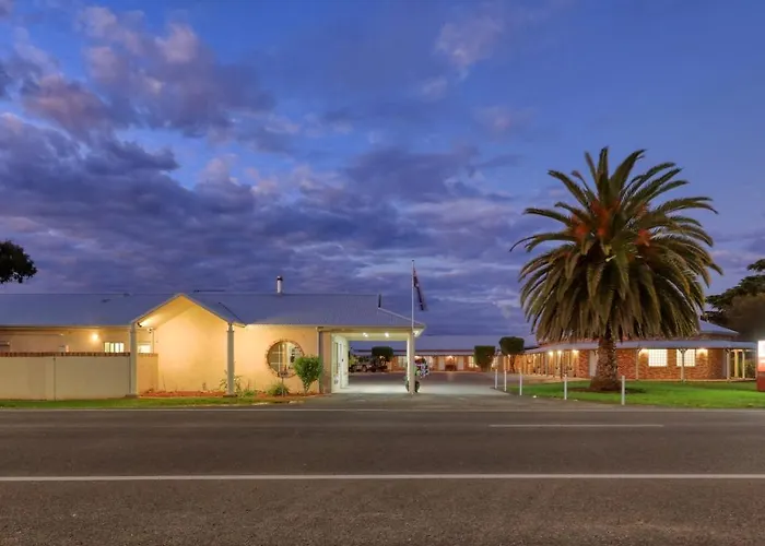 Country Gardens Motor Inn Cowra