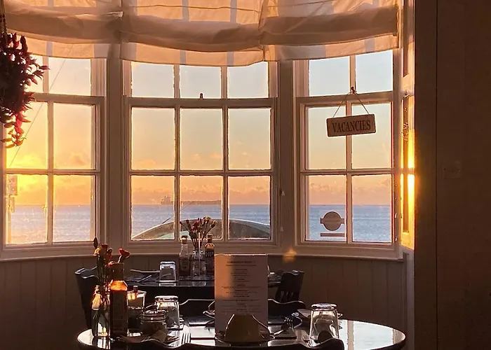 Whitecliff Guest House Weymouth