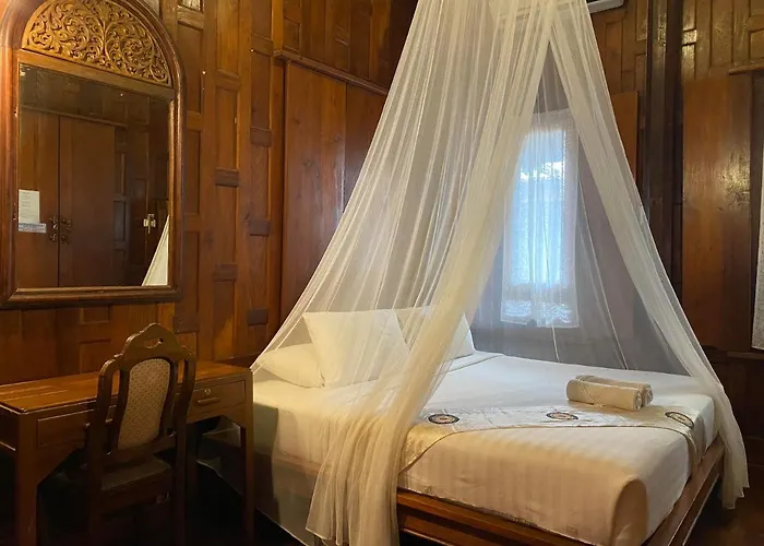 อยุธยา รีทรีท Hotel พระนครศรีอยุธยา