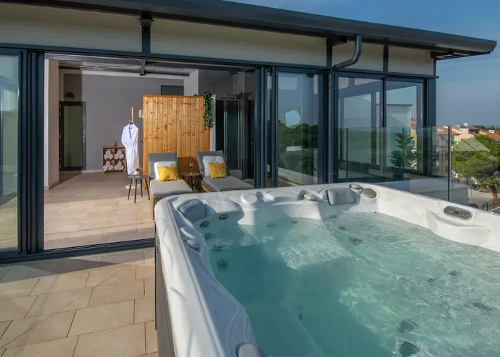 Aparthotel Punta Blu - Pool & Spa Premantura