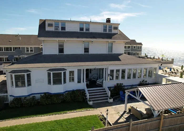 By The Sea Guests Bed & Breakfast And Suites Dennisport