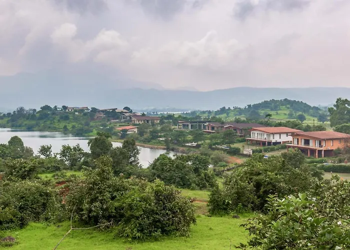 Stayvista'S Shivom Villa 2 - A Serene Escape With Views Of The Valley And Lake Lonavala