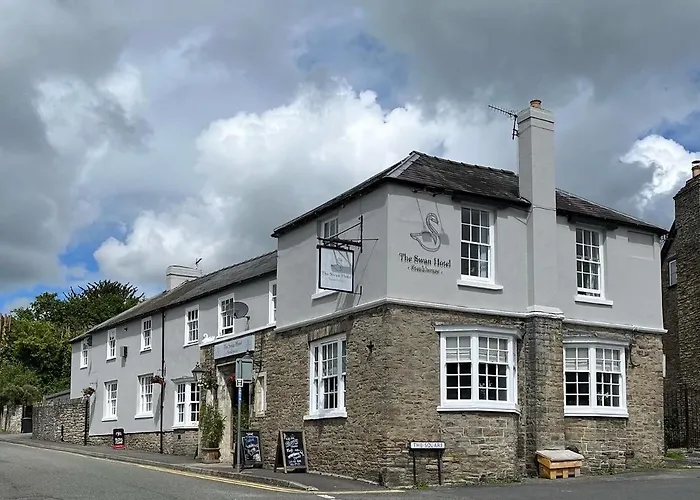 The Swan Hotel Kington 
