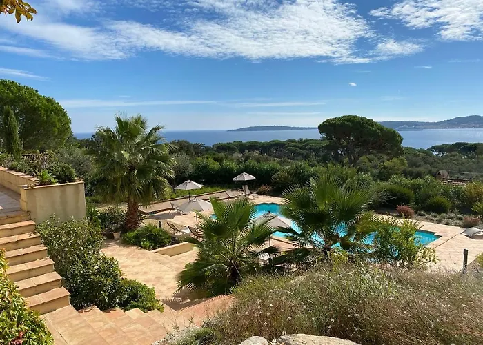 Bed and Breakfast La Mauresque à Grimaud