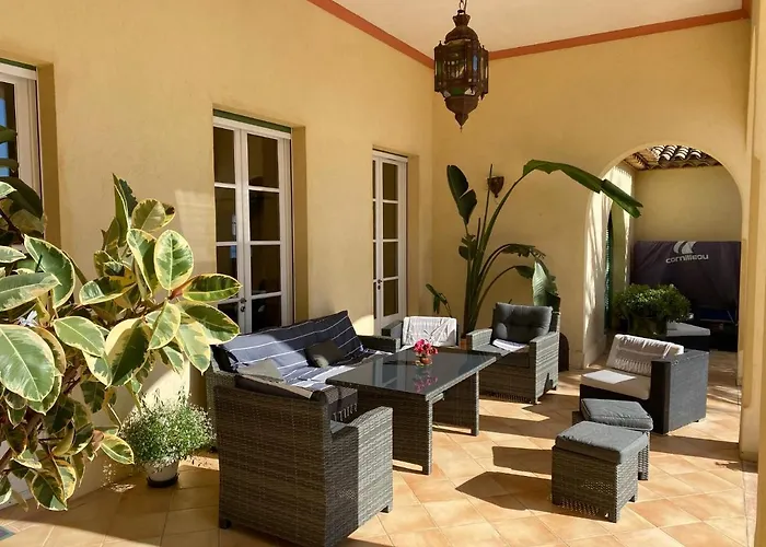 Bed and Breakfast La Mauresque à Grimaud