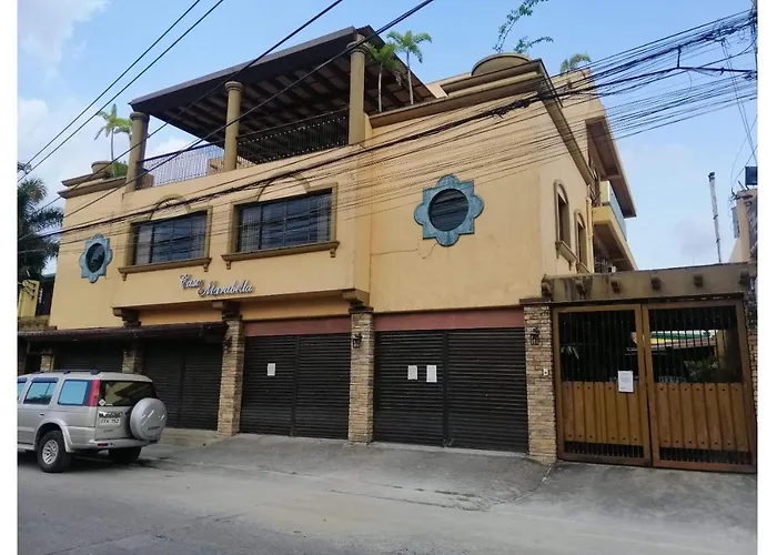 Reddoorz At Casa Marabella Villamonte Bacolod City