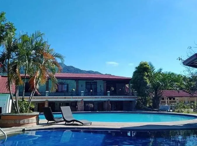 La Vista Pansol Resort Complex By Reddoorz