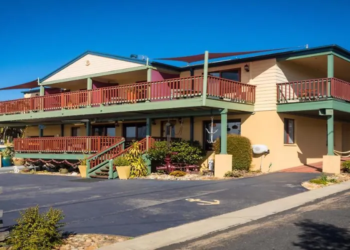 Anchors Aweigh - Adult Guests Only Hotel Narooma