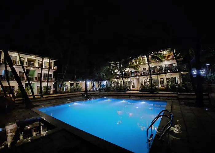 Coconut Garden Beach House Malvan