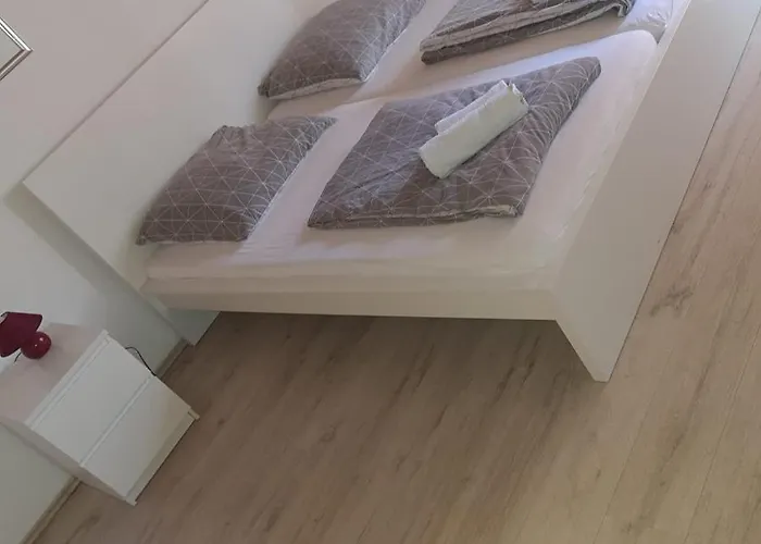 Hotel Dalmacija Mayen
