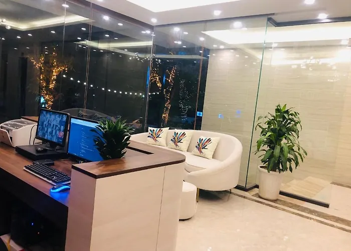 Aland Hotel Hạ Long