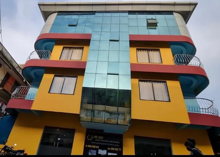 We One Comfort Inn Kochi