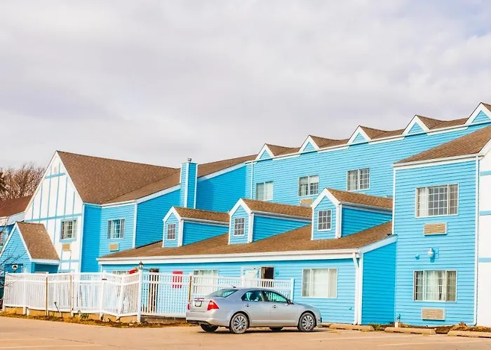 Cozy House Inn & Suites By Marifah Williamsburg