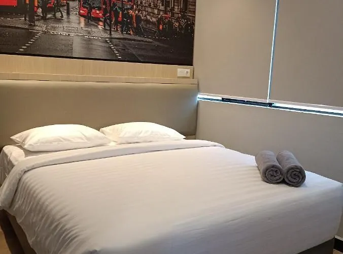 Odua Golden Mansyur Medan Hotel