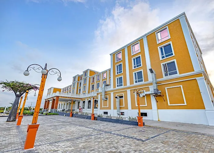 Hotel Srm Grandeurs Tada