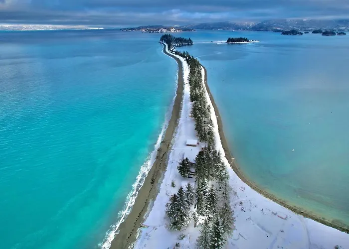 Between Beaches Alaska Seldovia