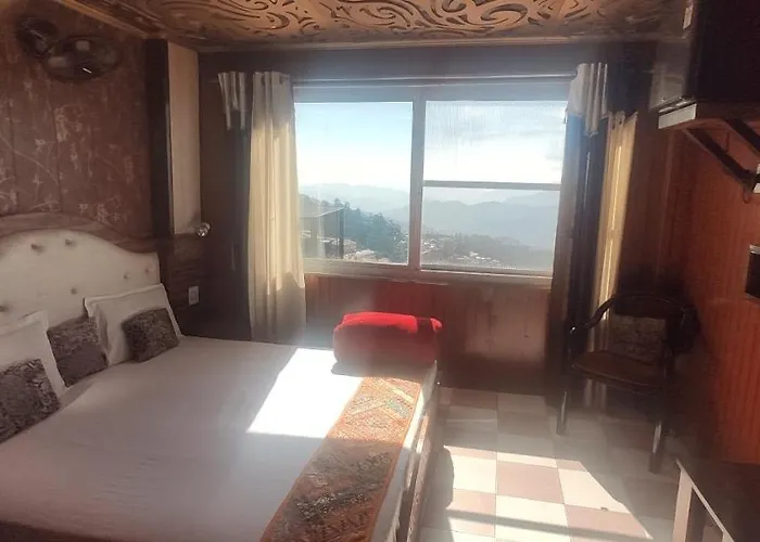 New Malook Hotel,Mall Road,Near Domino'S Pizza Shimla