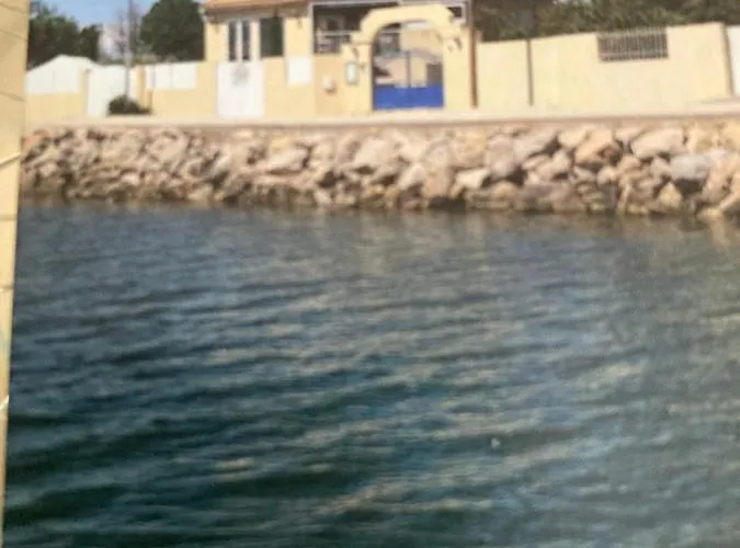 Bed and Breakfast Le Robinson à Marseillan 
