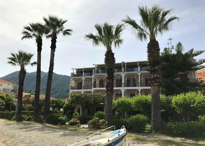 Palm Trees Hotel Nydri 