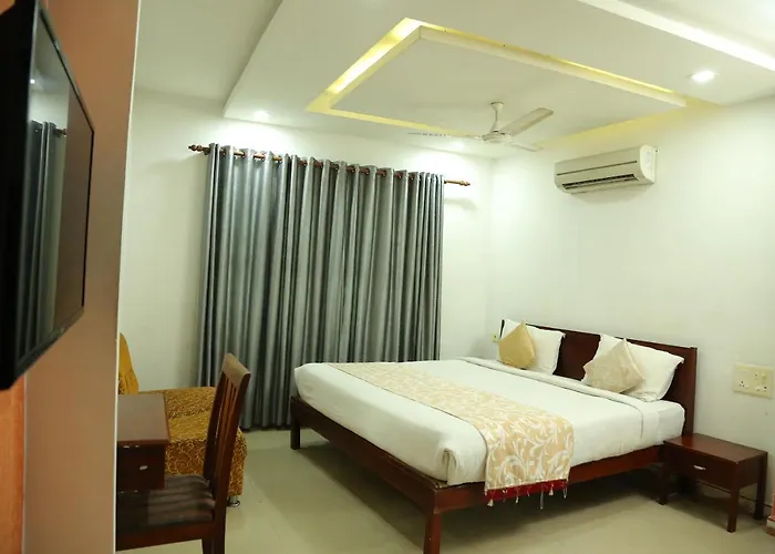 Malabar Plaza Inn Kochi