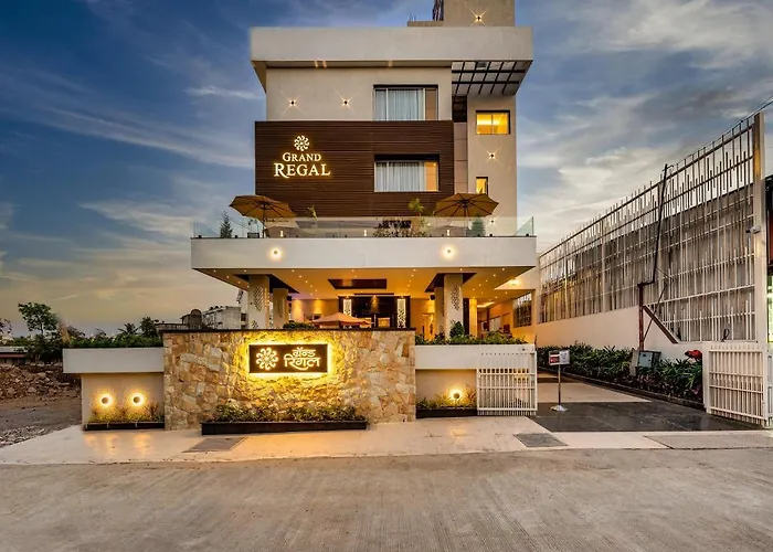 Grand Regal Hotel Chandoli