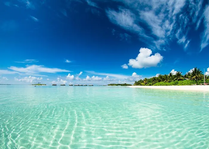 Absolute Beachfront Villas Ban Tai