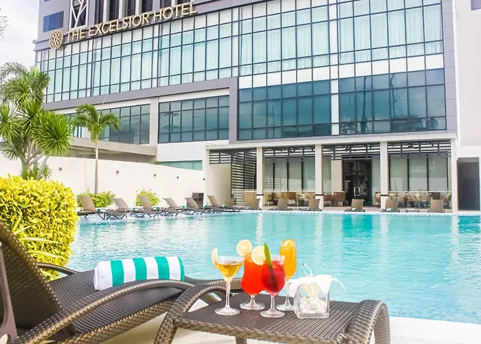 The Excelsior Hotel Las Piñas