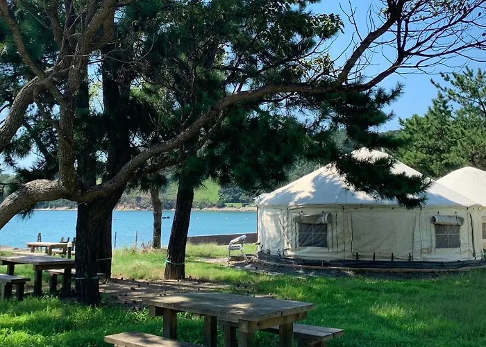 直島町ふるさと海の家 つつじ荘 Seaside Stay Tsutsuji-So