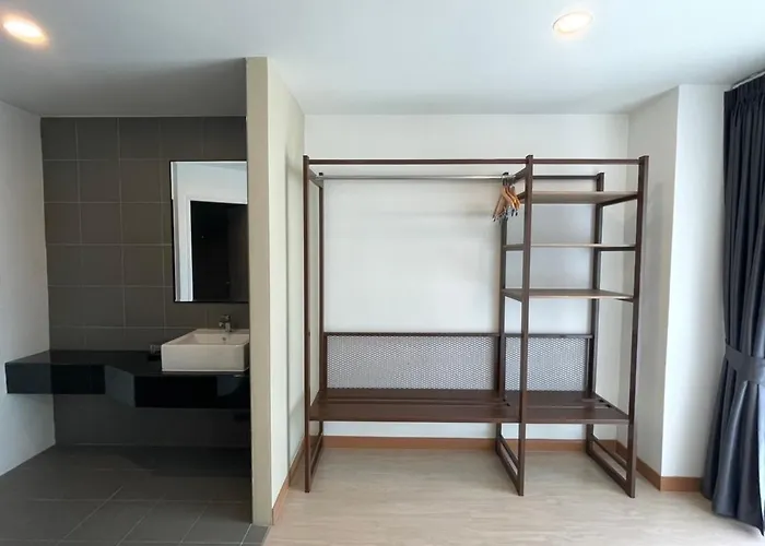 The Vita Plus Hotel หาดใหญ่