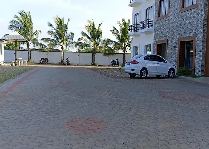 Daffodil Inn Velankanni