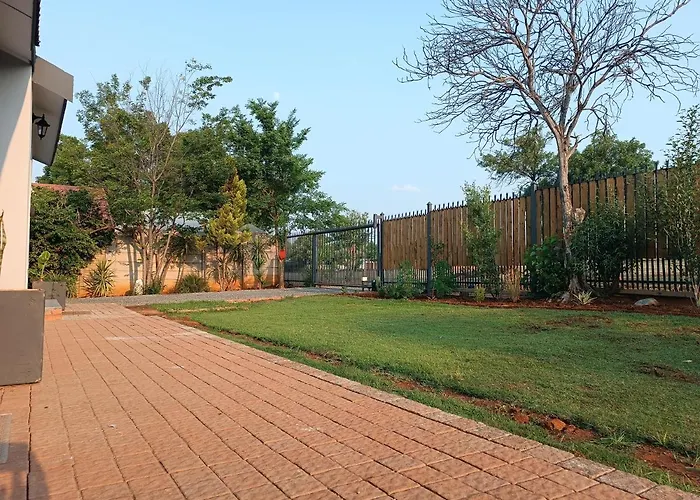 Nini'S Guest Units Hotel Bloemfontein